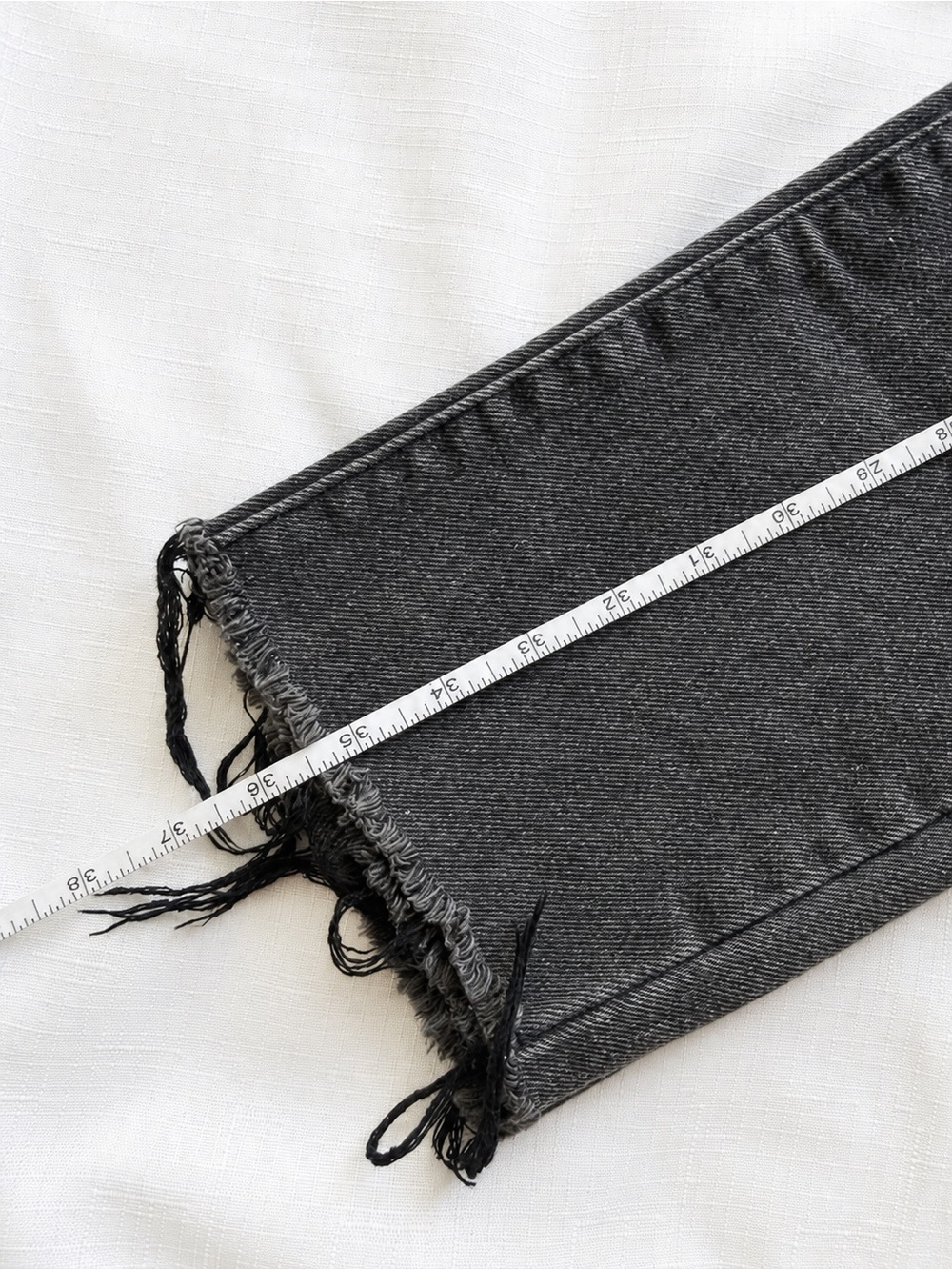 2000s Inspired Princess Polly Charcoal Gray Raw Hem Straight Leg Jeans Size 4 - Picture 6 of 6